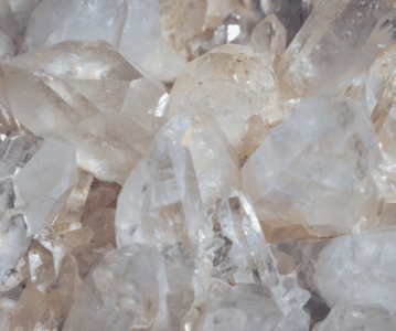 Cristal de Quartzo: o poder da purificação espiritual